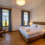 Otel Villa Permet 4*