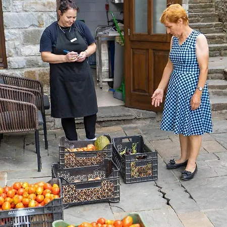 Villa Permet ホテル Përmet