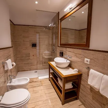 Hotel Villa Permet Përmet