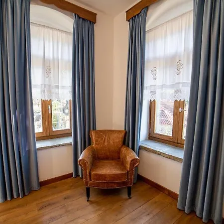 Villa Permet 4*