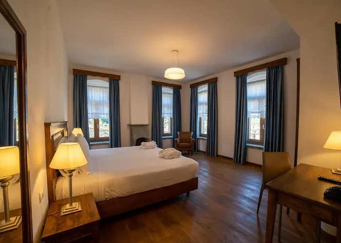 ホテル Villa Permet Përmet