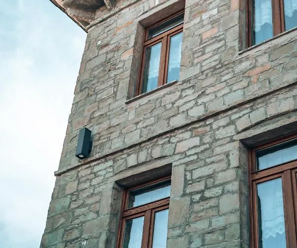 Villa Permet ホテル Përmet