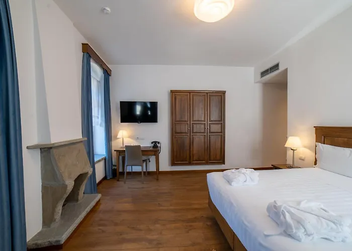 ホテル Villa Permet 4*