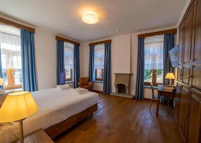 ホテル Villa Permet Përmet