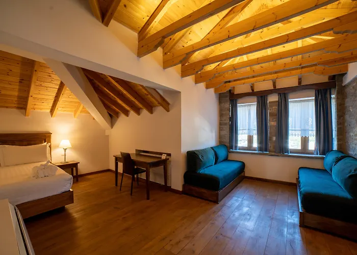 ホテル Villa Permet Përmet