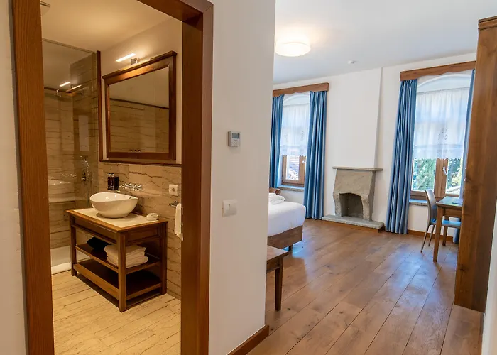 ホテル Villa Permet Përmet